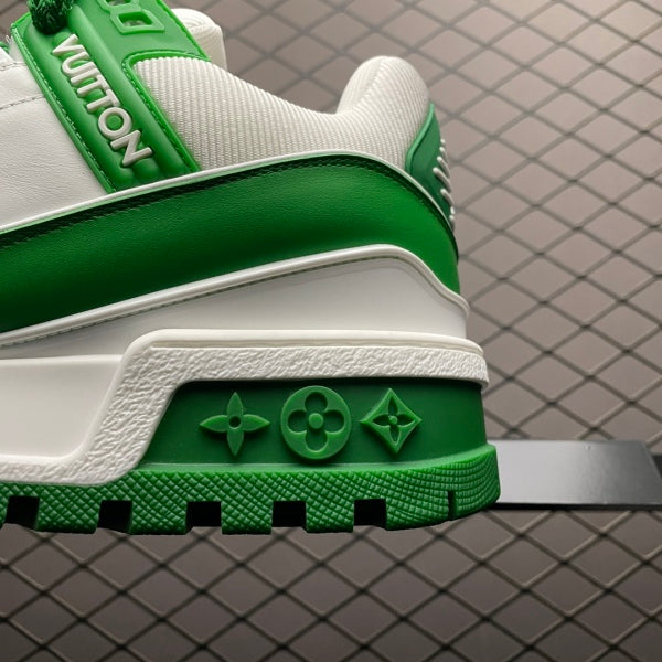 L X V  TRAINER 2023Show style Sneakers