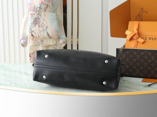L X V CarryAll Dark 39x30x15cm