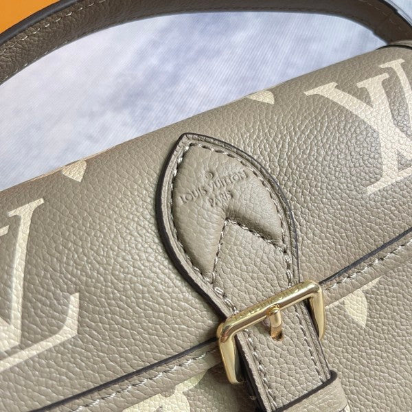 L X V NANO DIANE Bag 19x10.5x6cm