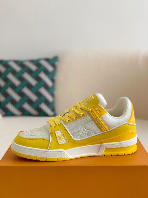 L X V TRAINER Sneakers