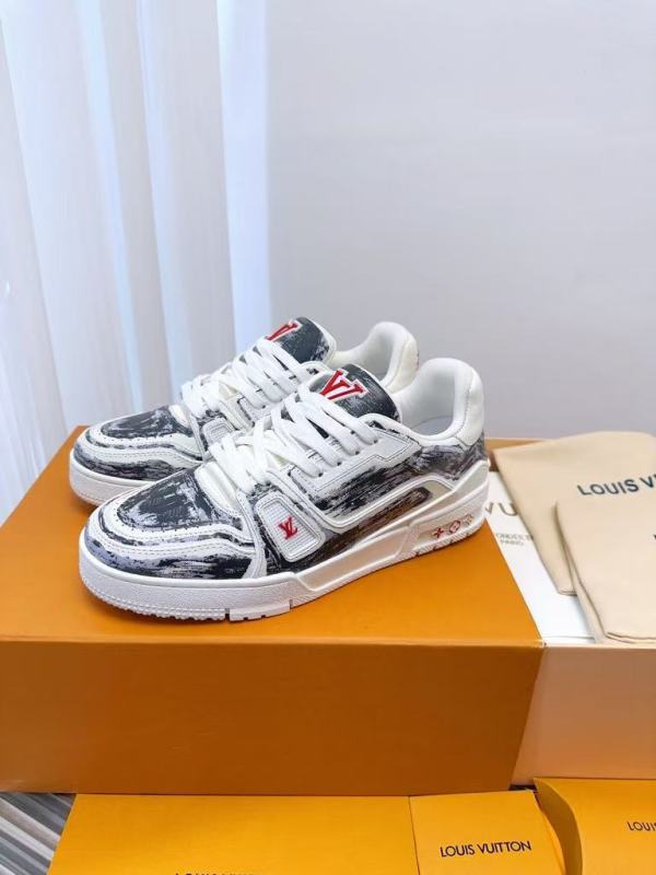 L X V Skate Sneaker