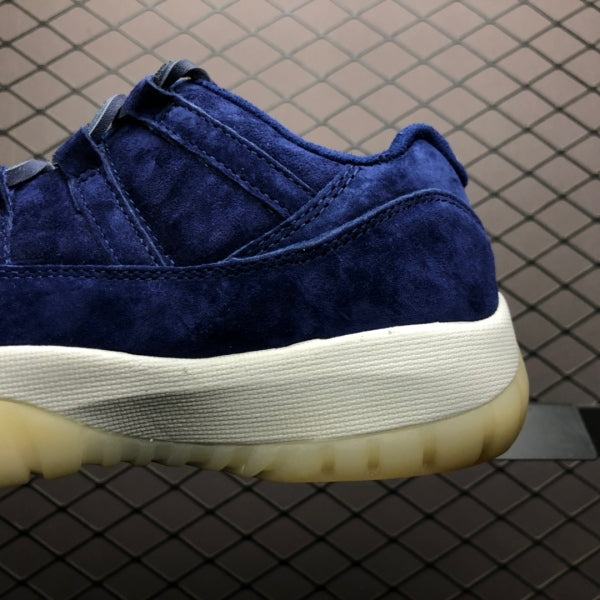 JRD 11 Retro Low Derek Jeter RE2PECT AV2187-441