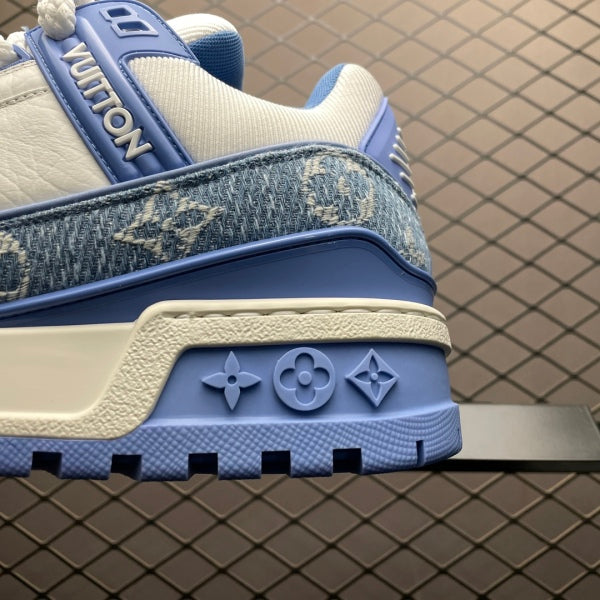 L X V  TRAINER 2023Show style Sneakers