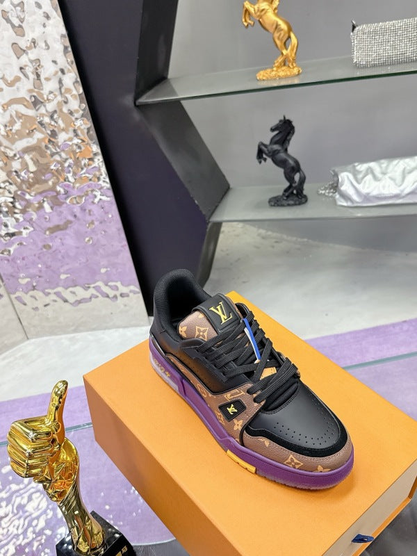 L X V TRAINER