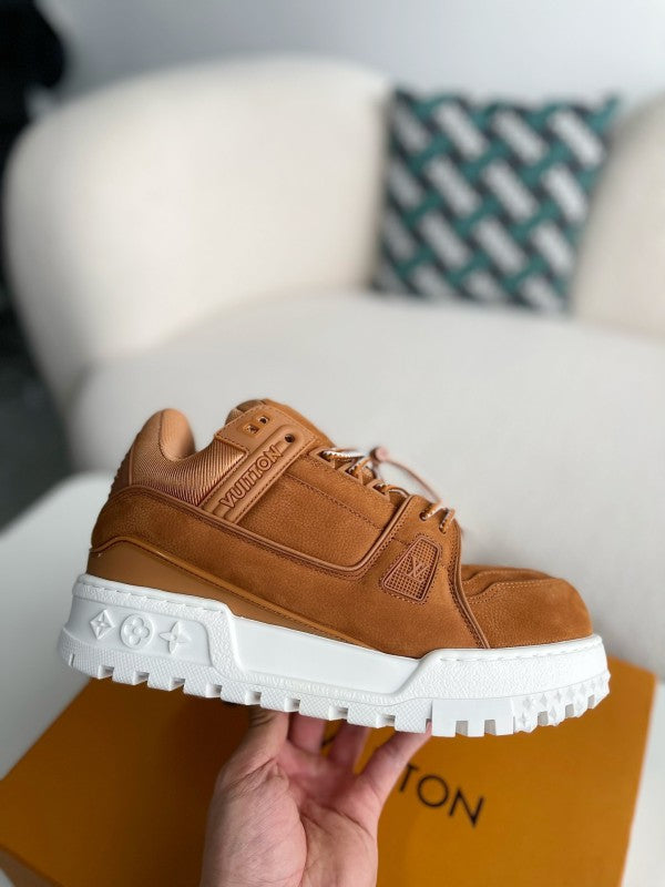 L X V TRAINER SNEAKERS