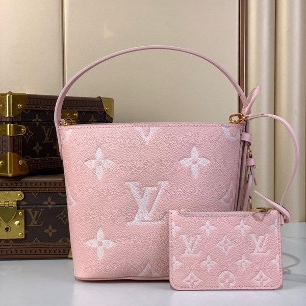 L X V Bucket Bags 18x12x16cm