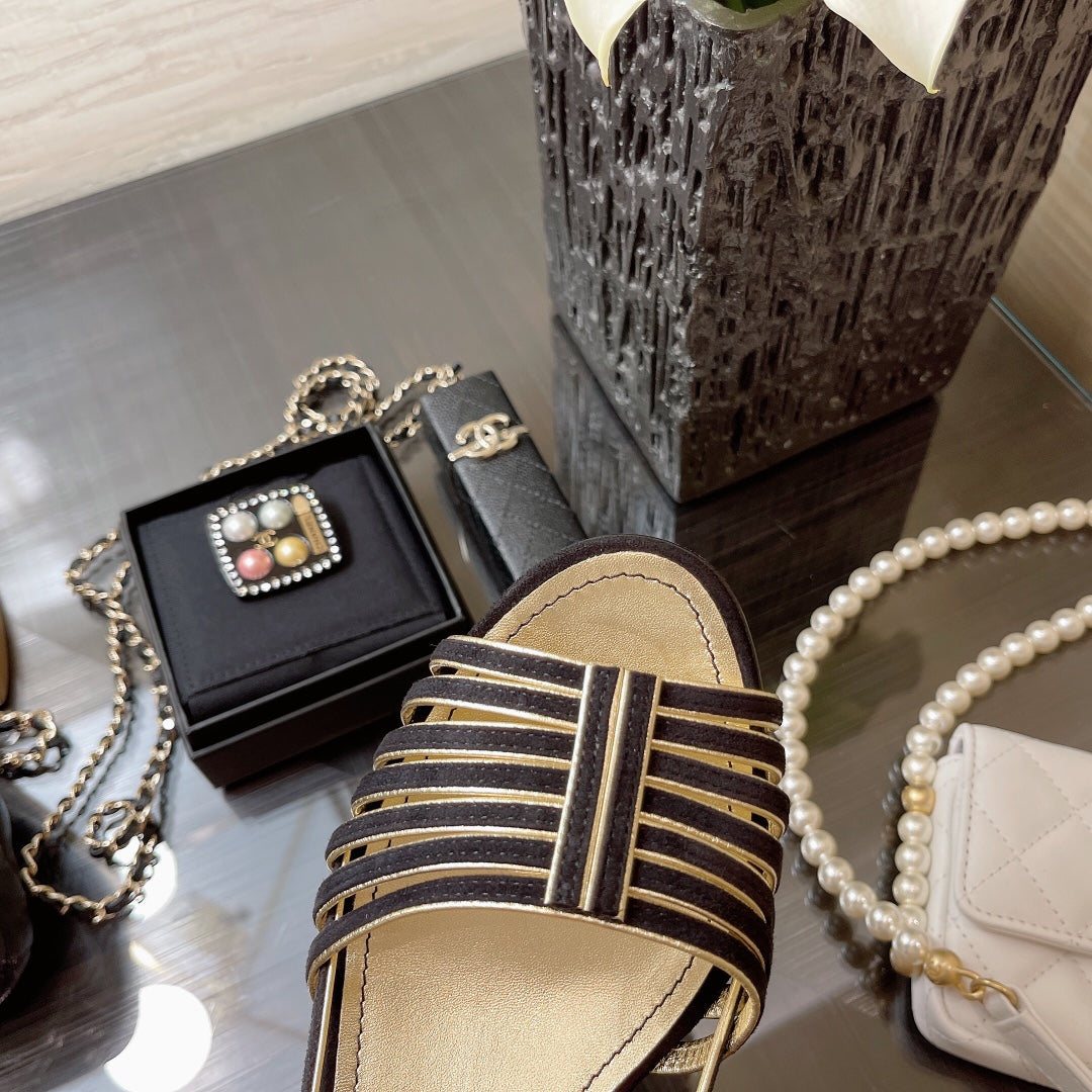 SLINGBACKS SANDAL IN BLACK SUEDE