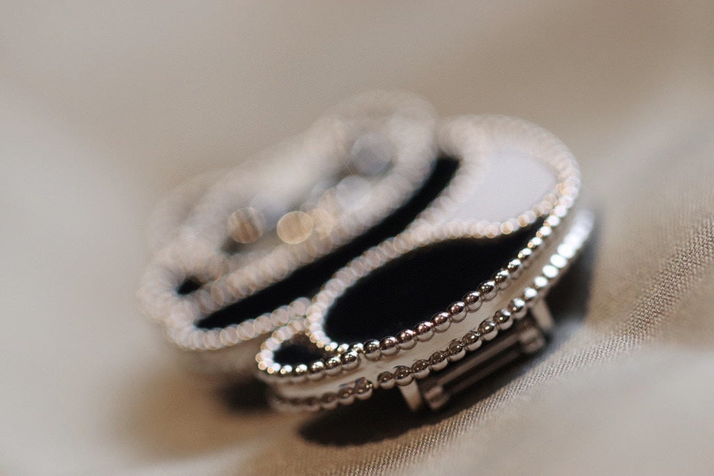 VCA Brooch 03