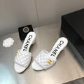 DIAMOND-QUILTED 6 CM SANDALS IN WHITE LAMBSKIN