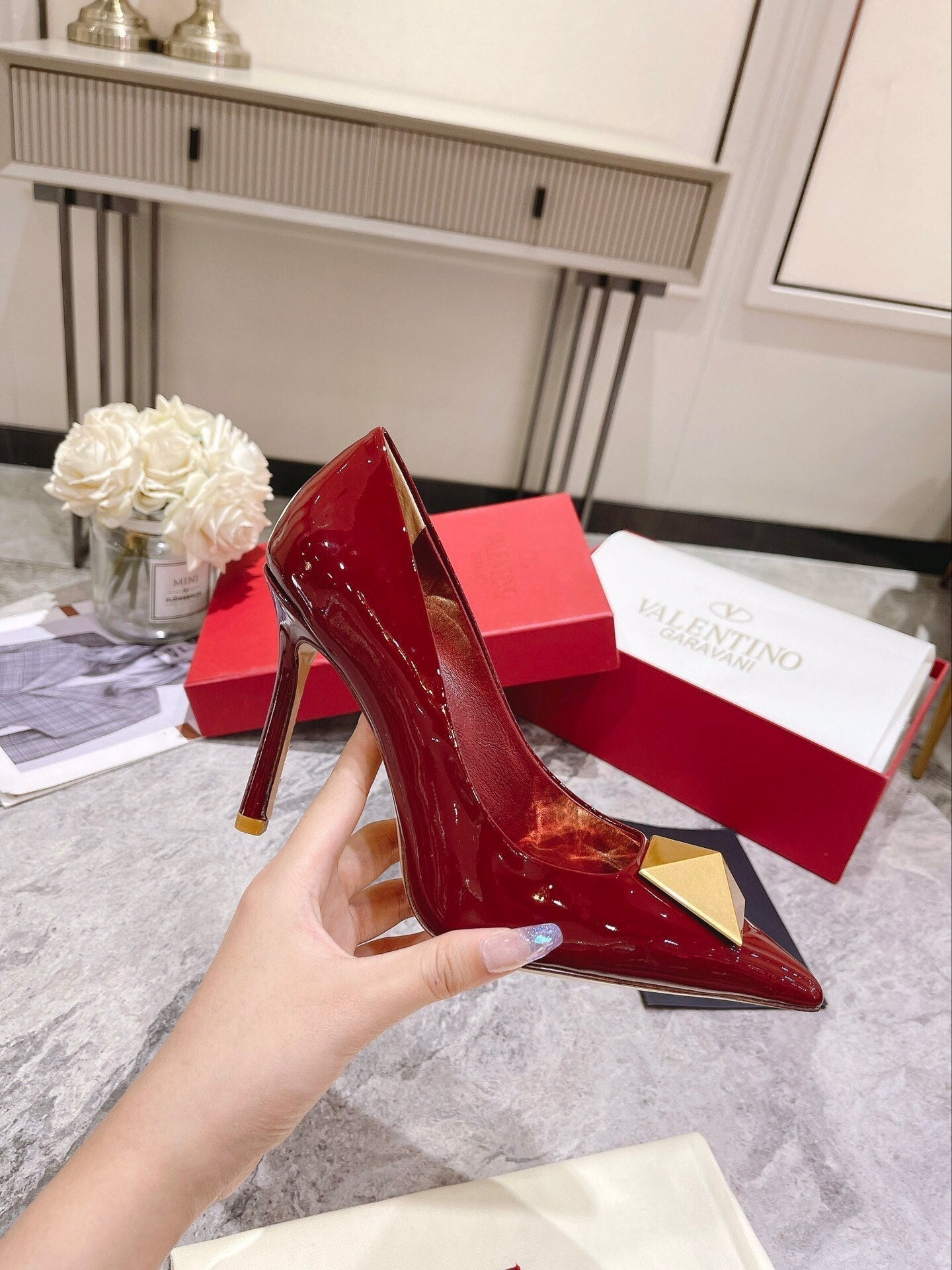 VT 25 Toe Pumps Red Patent Leather 340210