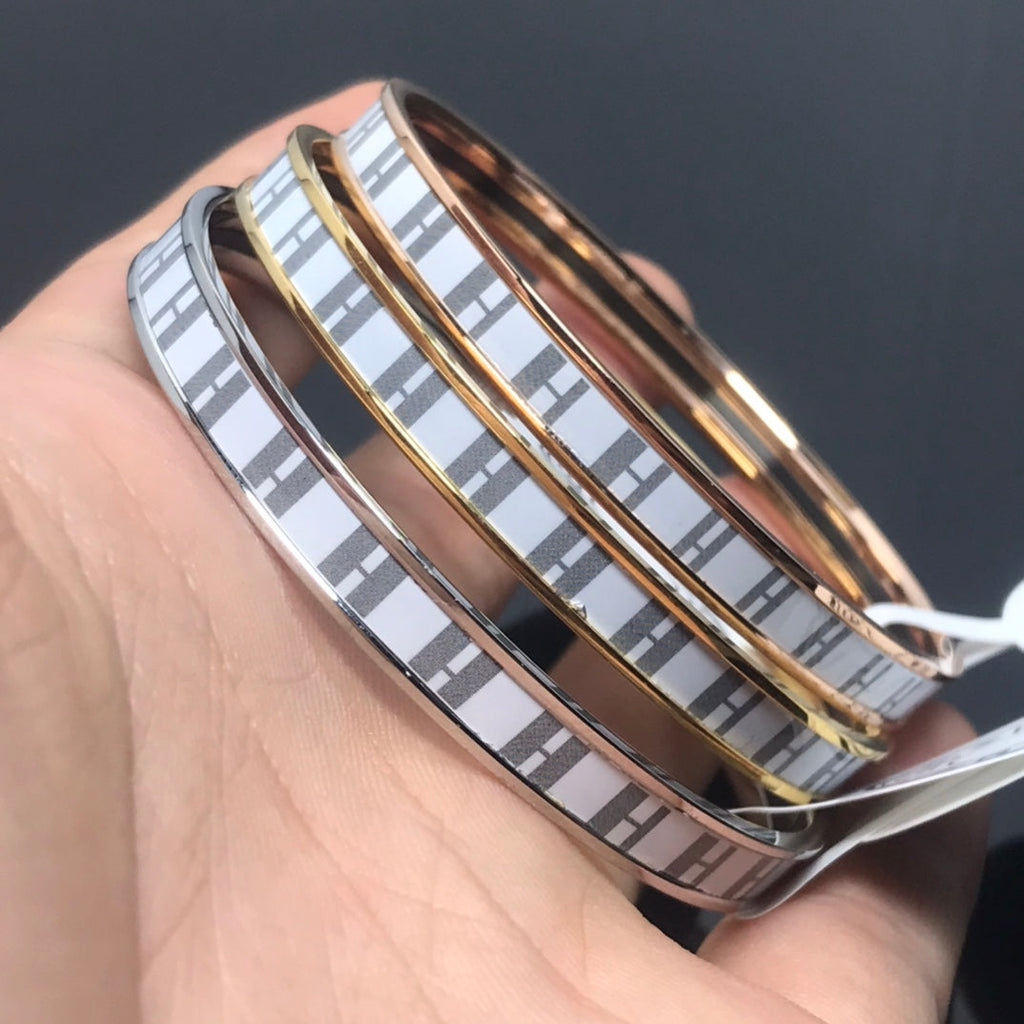 H Enamel Bangle White Gray Bracelet