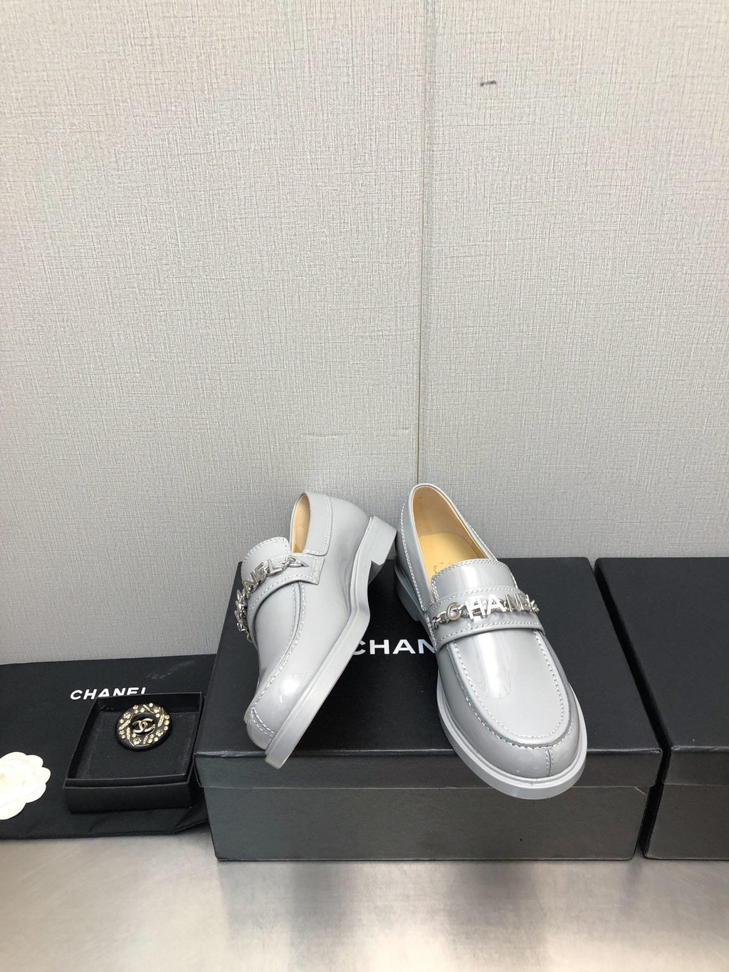 CC 25C Loafer Periwinkle Glossy Calf Leather 212975