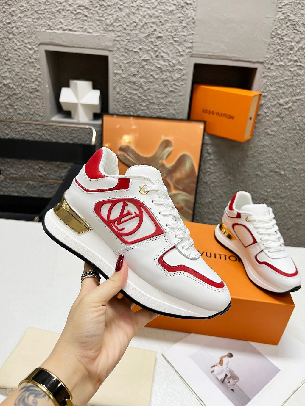 LV WOMEN SNEAKER IN WHITE MIX CHERRY RED CALFSKIN