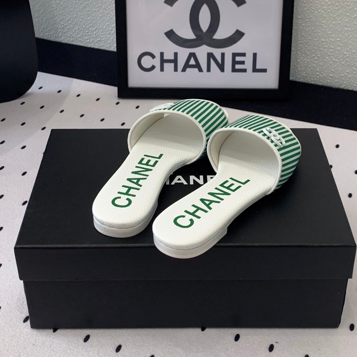 MULES green LAMBSKIN