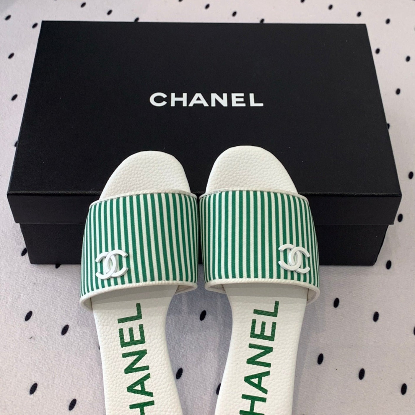 MULES green LAMBSKIN
