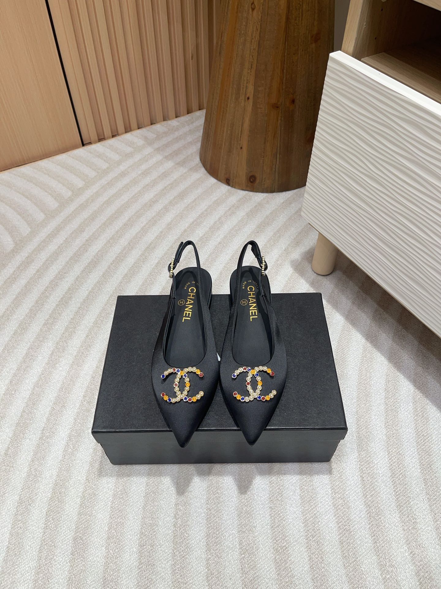 CC SLINGBACKS BLACK SATIN AND LAMBSKIN