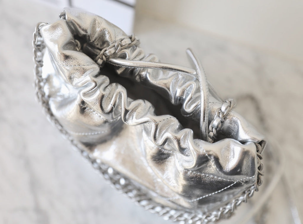 25C Hobo 22 Bag 19cm Silver Metalic Lambskin