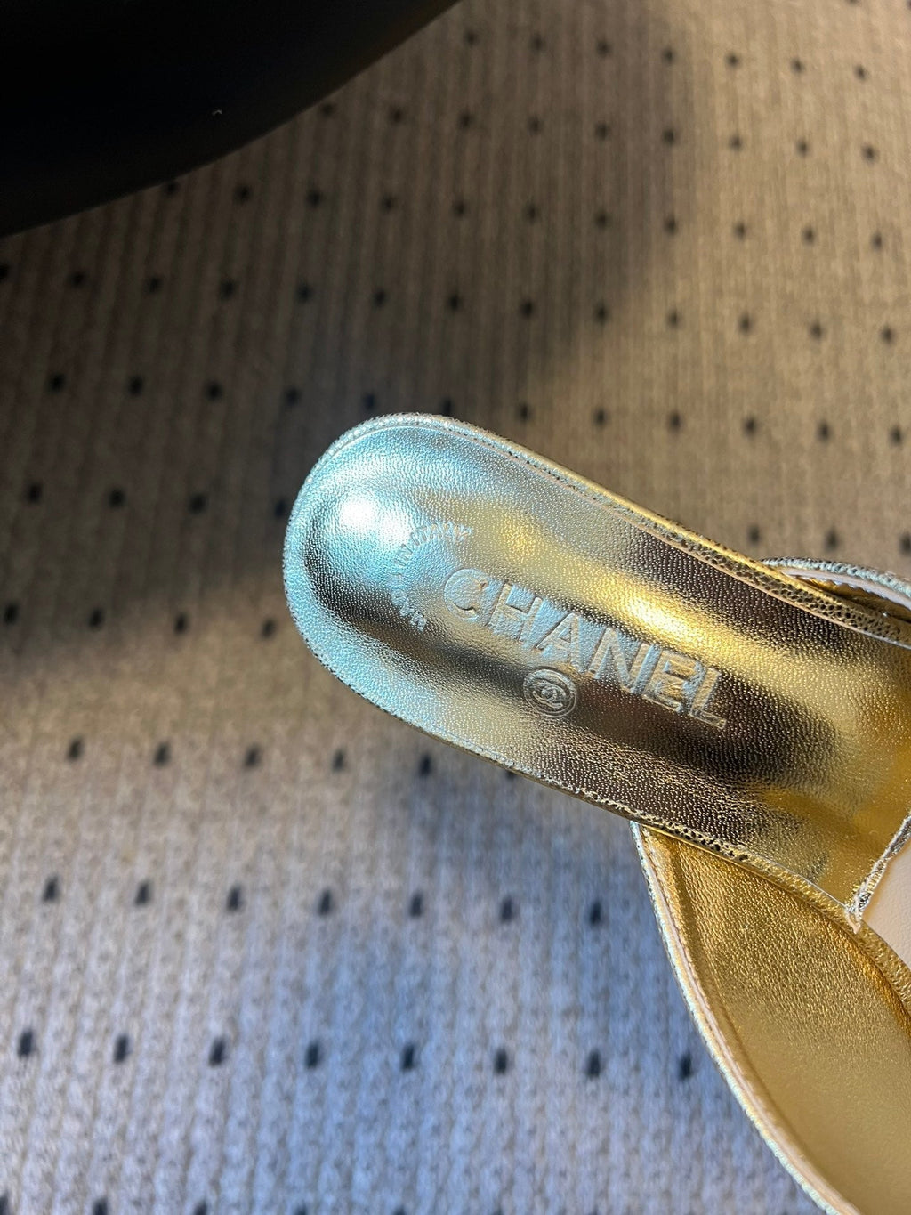 CC 26s High-Heeled Slides 60 Metallic Gold Cowhide 627182
