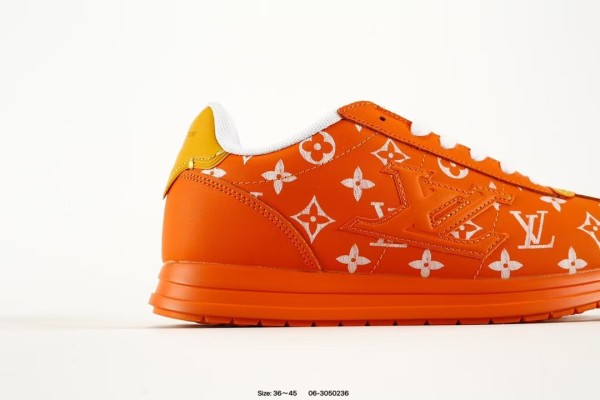 L X V SNEAKERS