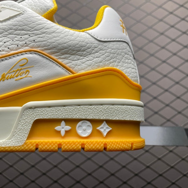 L X V TRAINER Sneakers
