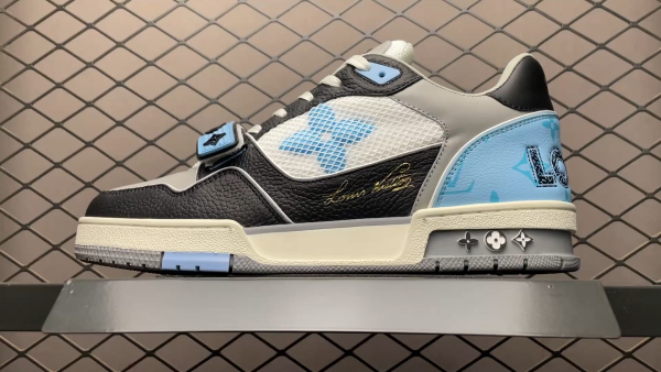 L X V TRAINER Sneakers