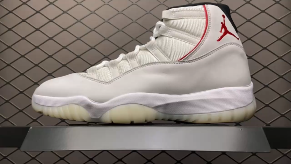 JRD 11 Retro Platinum Tint 378037-016