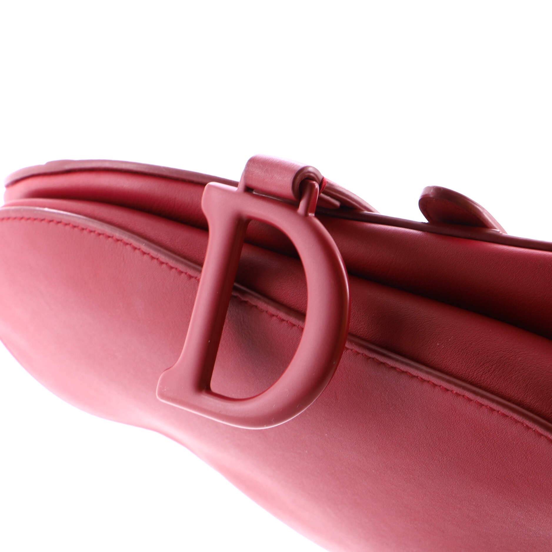 Ultra Matte Saddle Handbag Leather Medium