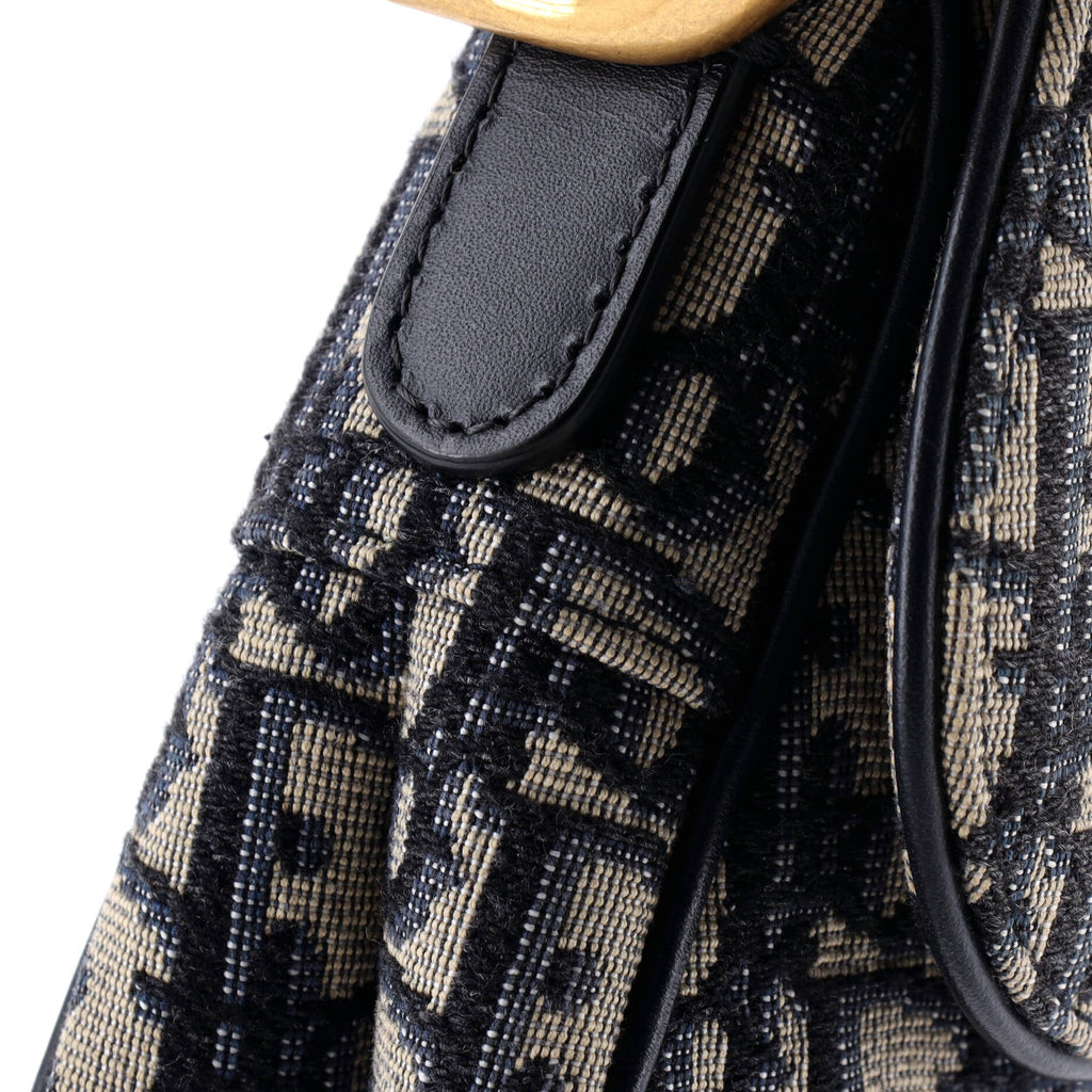 Saddle Handbag Oblique Canvas Medium