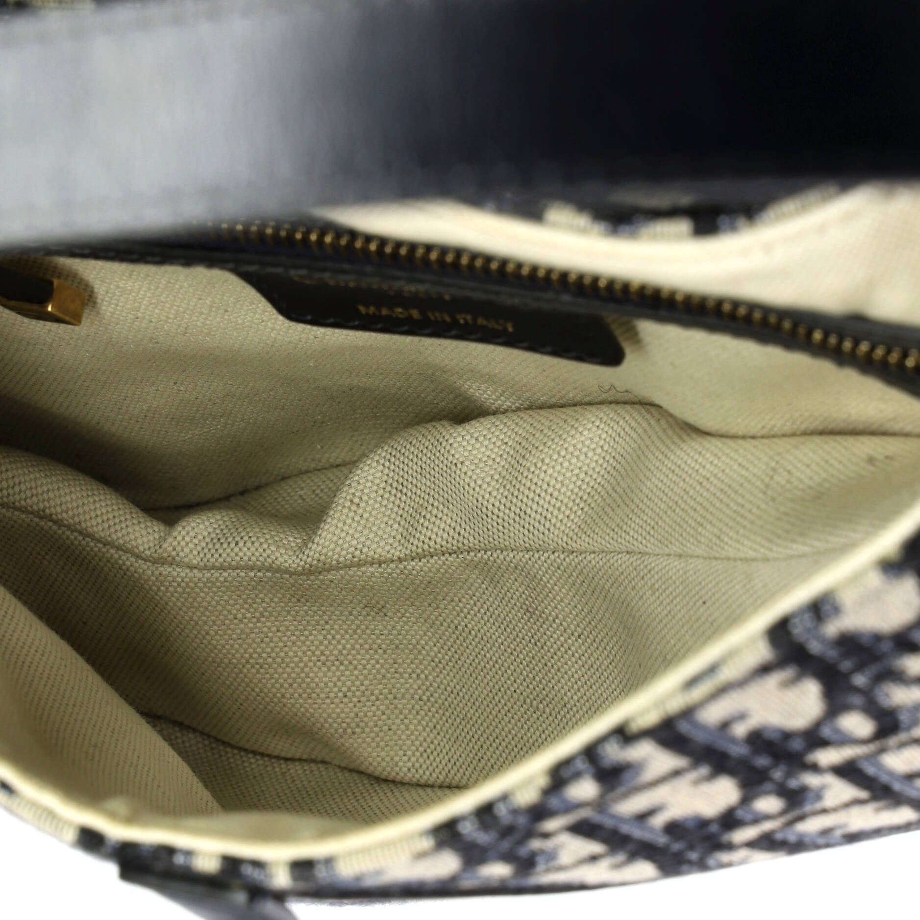 Saddle Handbag Oblique Canvas Medium