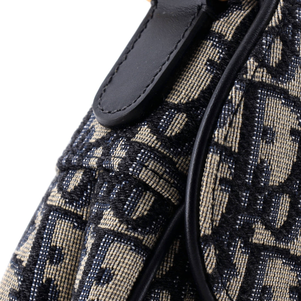 Saddle Handbag Oblique Canvas Medium