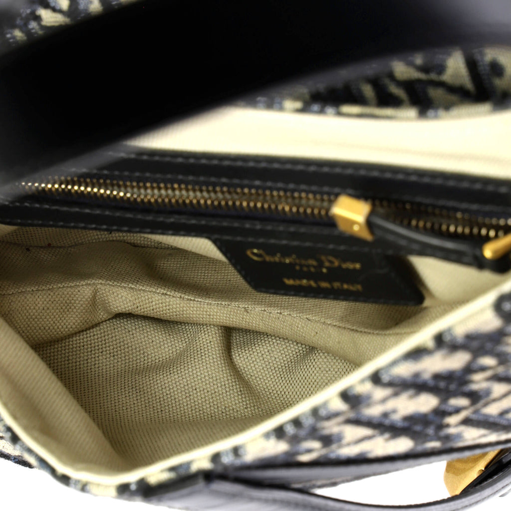 Saddle Handbag with Strap Oblique Canvas Medium