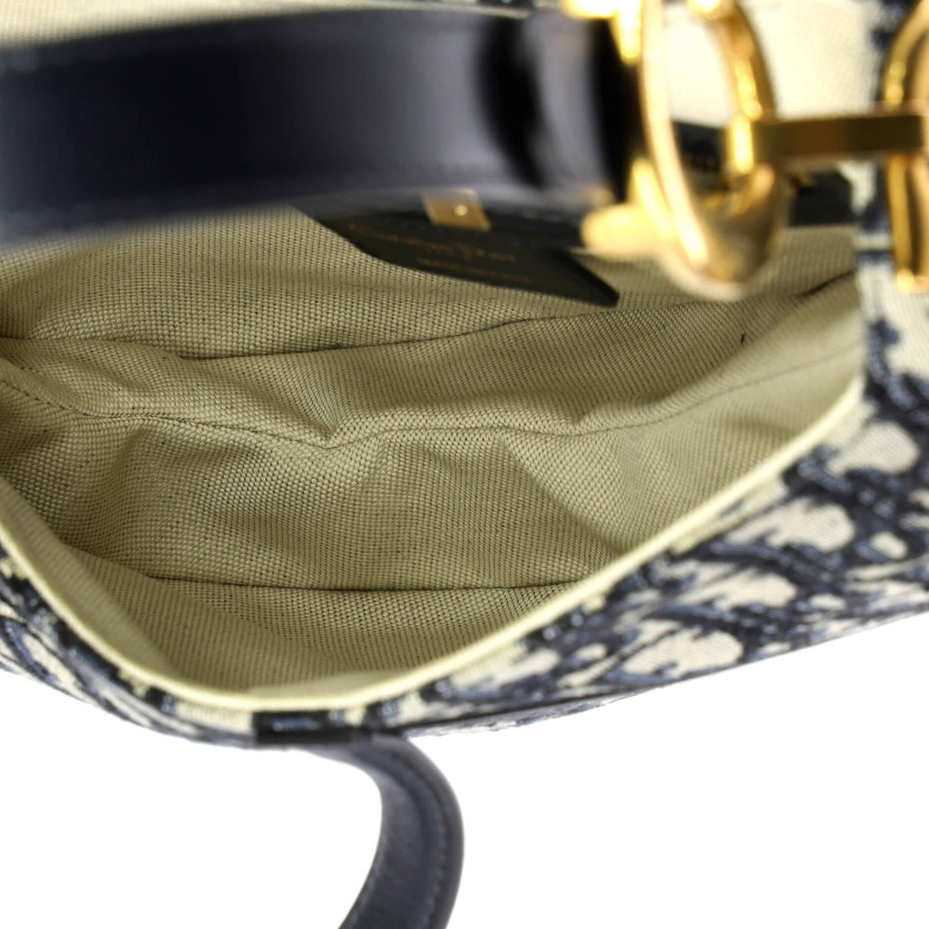Saddle Handbag Oblique Canvas Medium