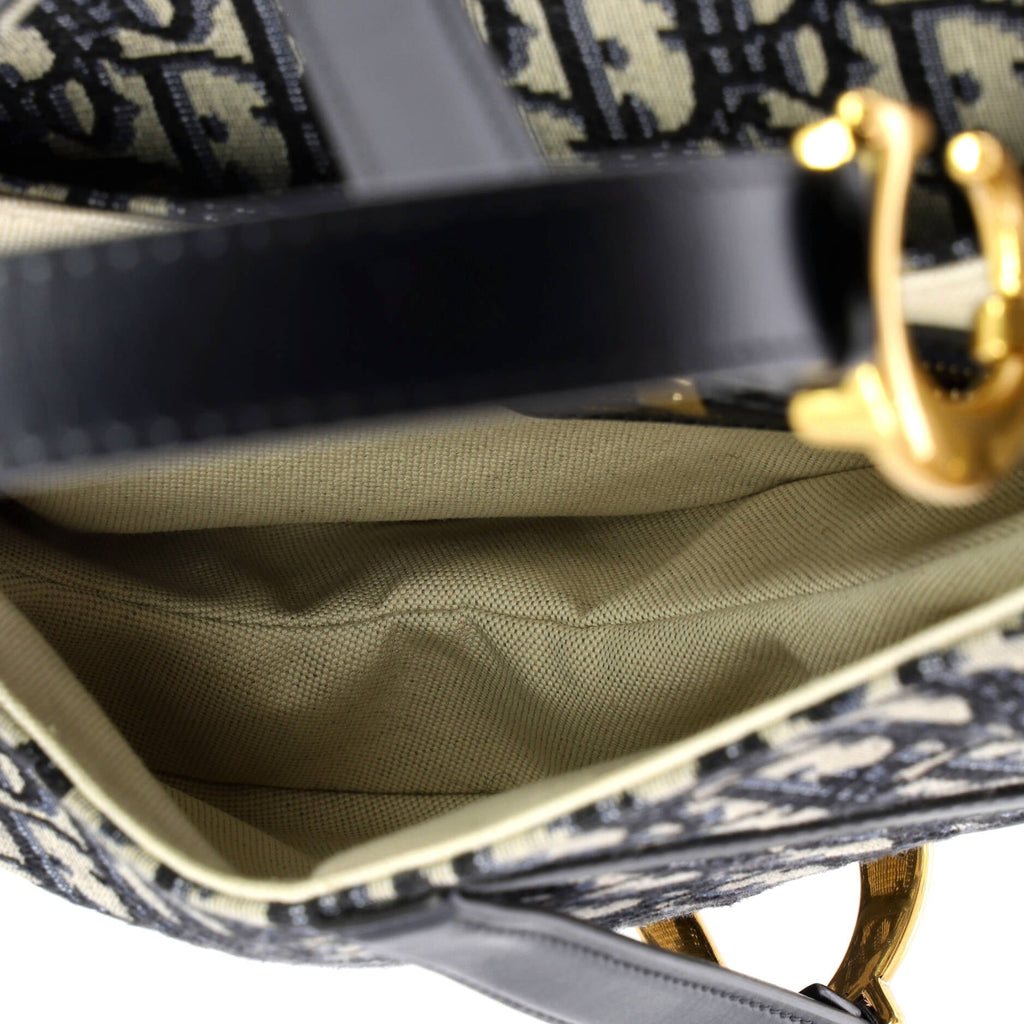 Saddle Handbag Oblique Canvas Medium
