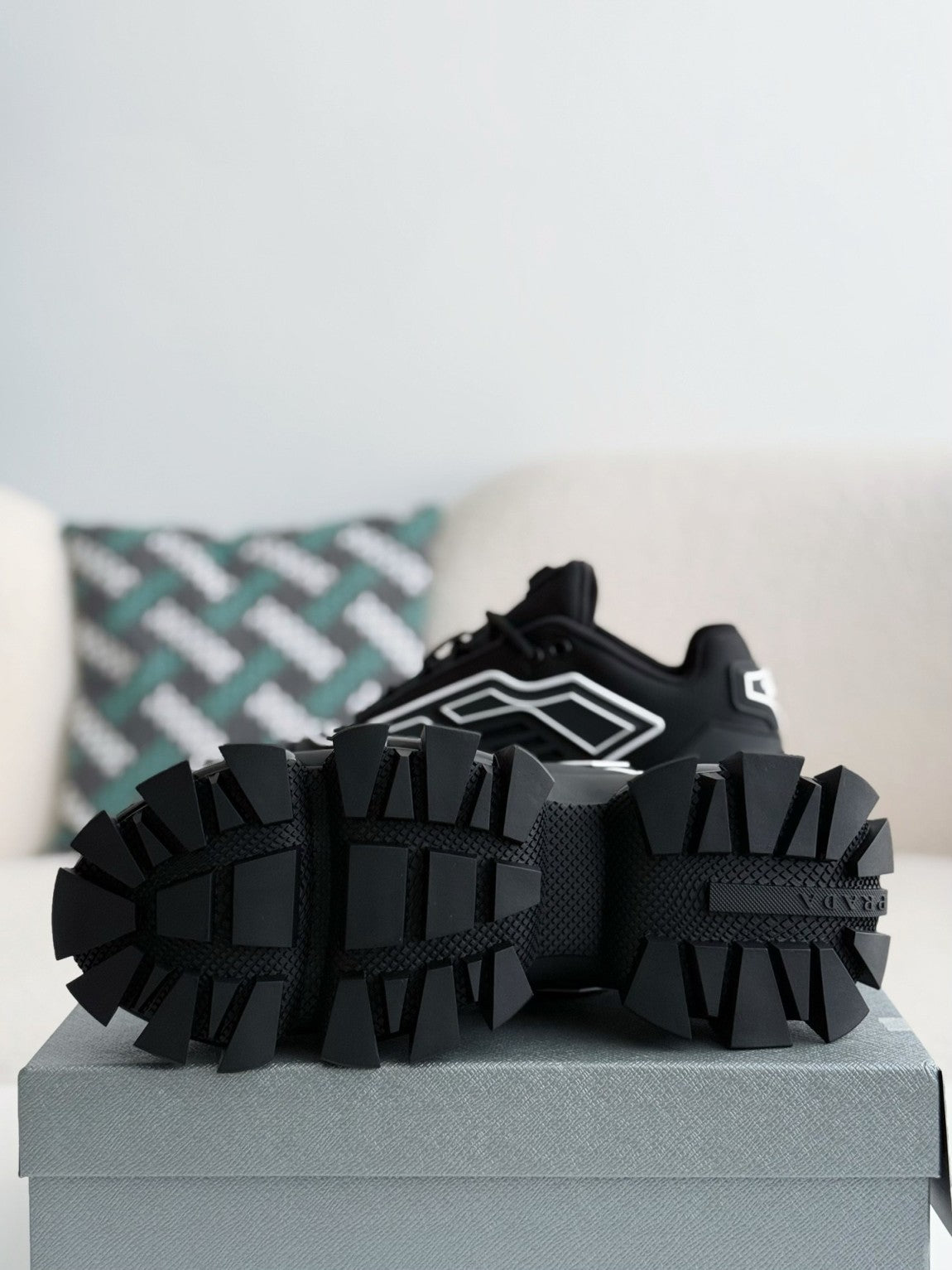 PRD Cloudbus Thunder technology fabric sneakers