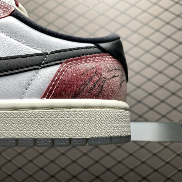 Trophy Room x Air JRD 1 Low OG FN0432-017