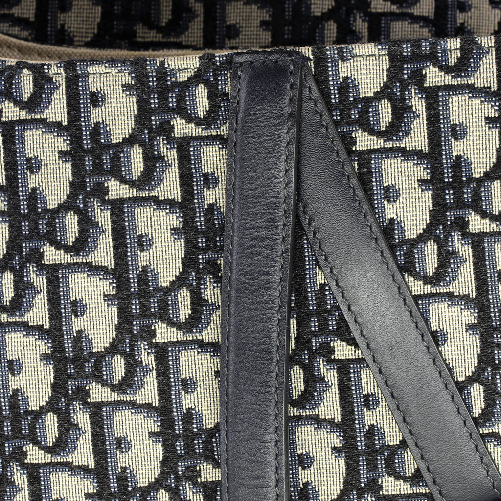 Saddle Handbag Oblique Canvas Medium