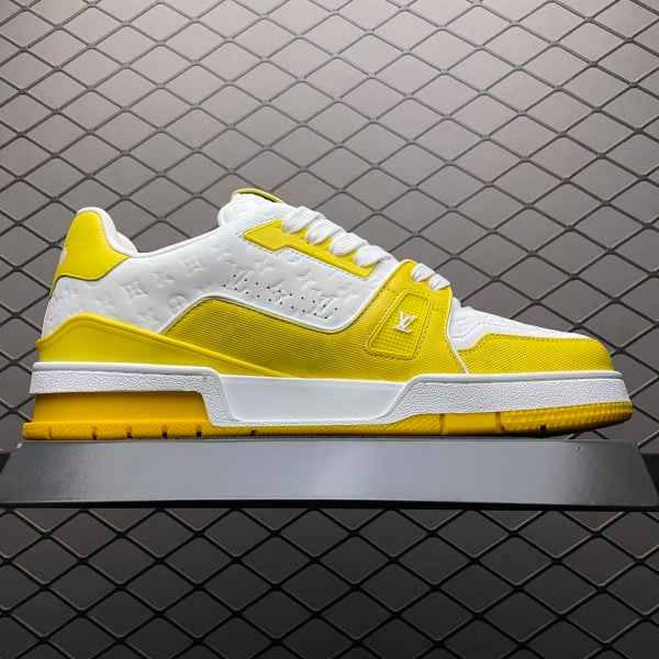 L X V TRAINER Sneakers