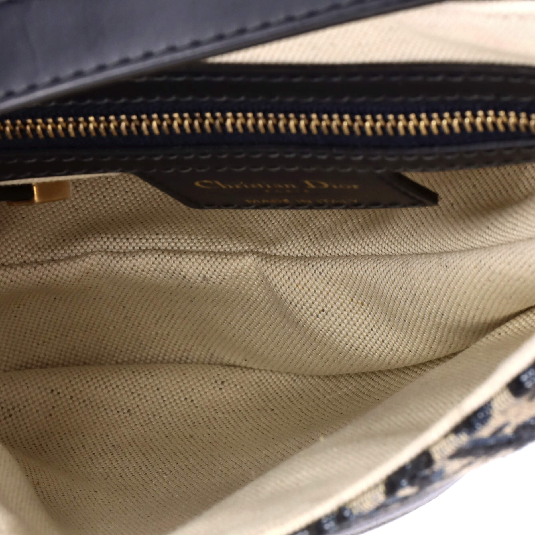 Saddle Handbag Oblique Canvas Medium