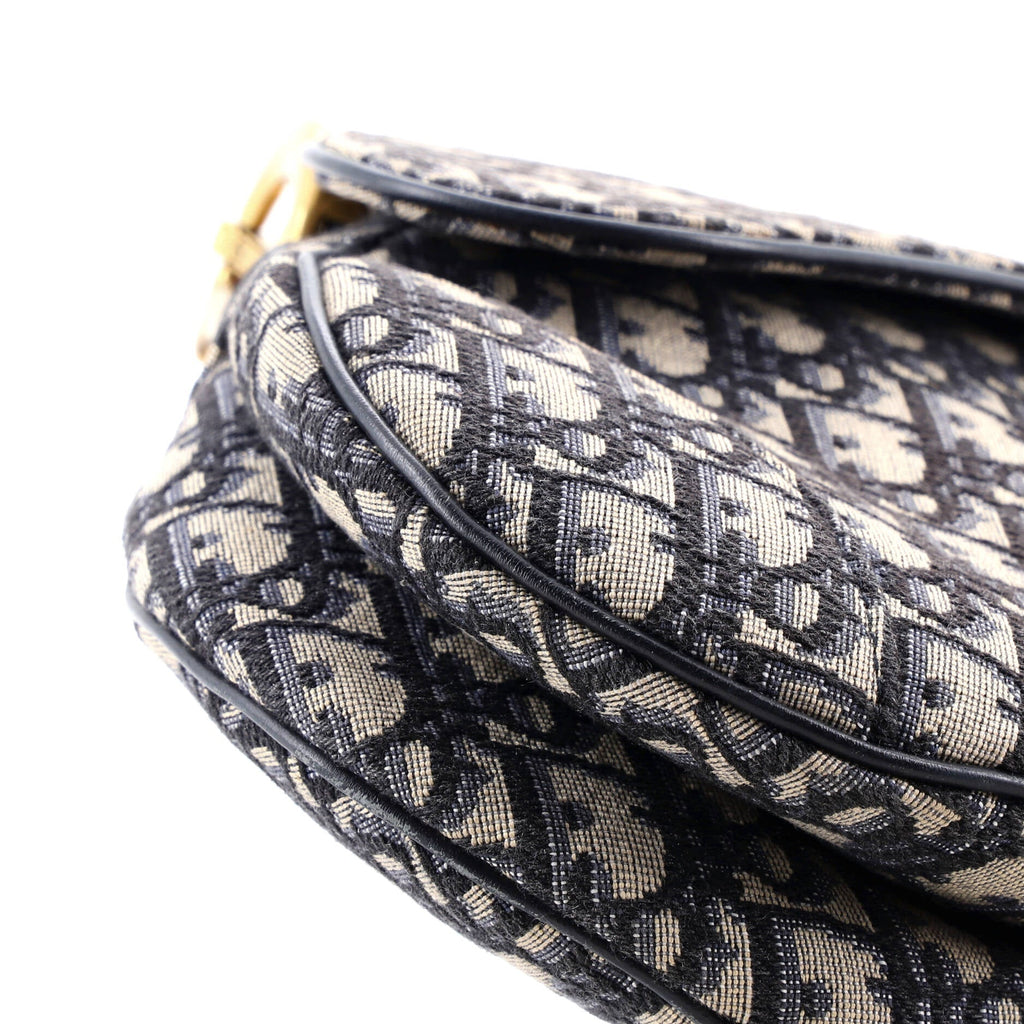 Saddle Handbag Oblique Canvas Medium