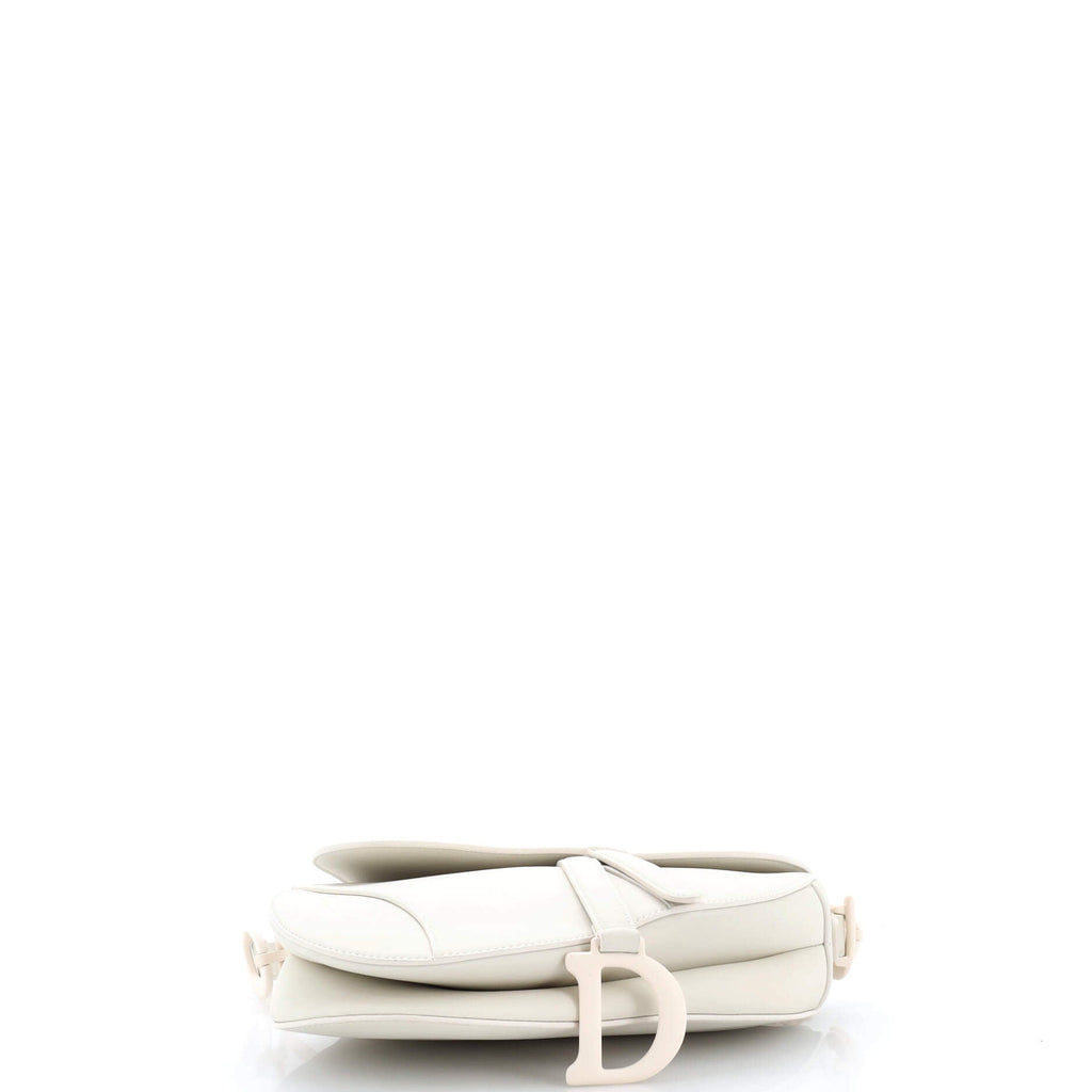 Saddle Handbag Oblique Embossed Calfskin Medium