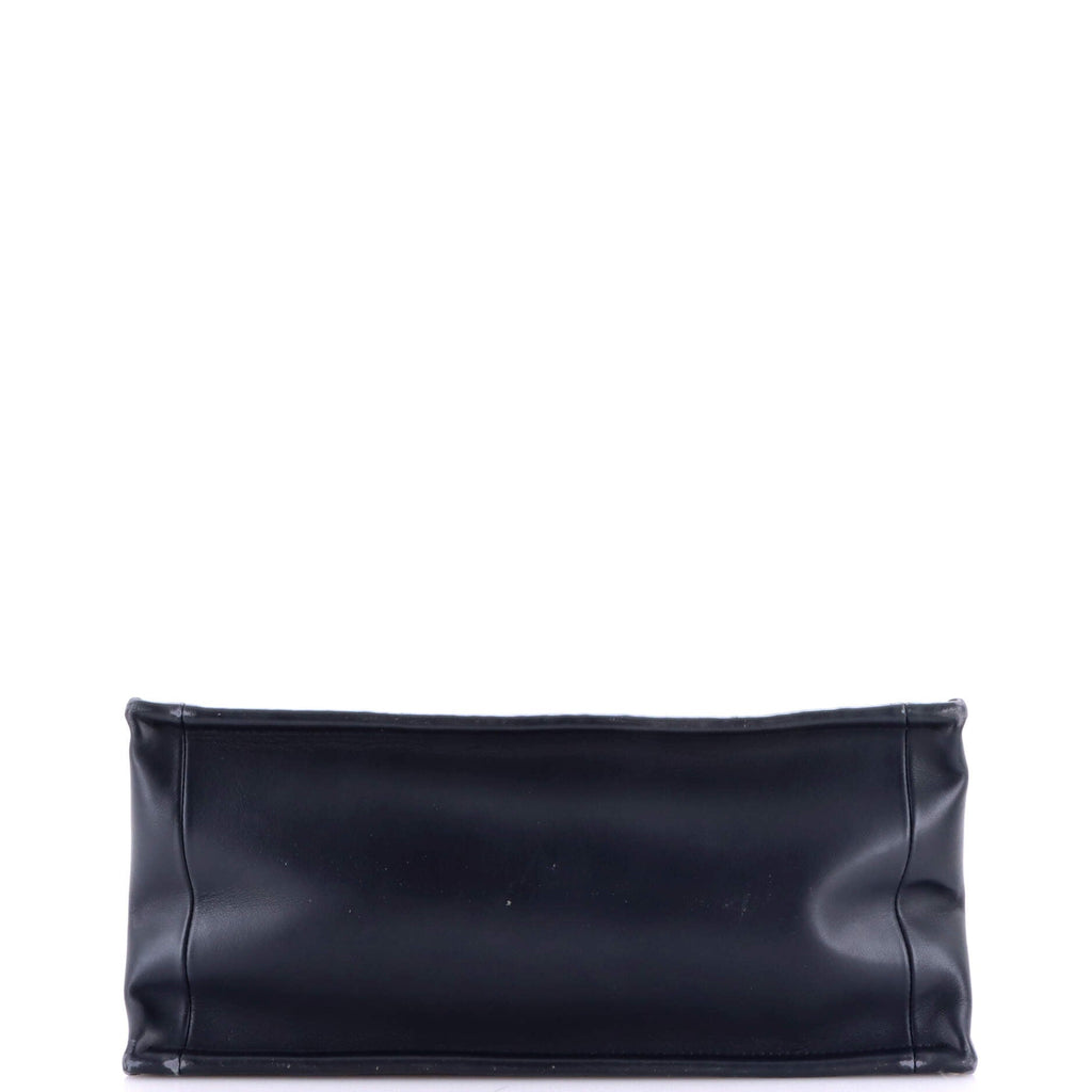 Book Tote with Strap Oblique Canvas Medium