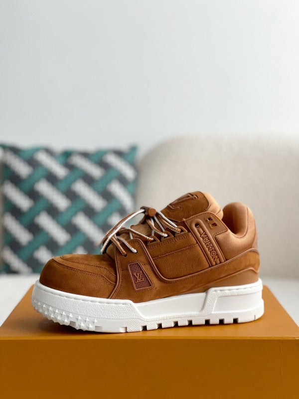 L X V TRAINER SNEAKERS