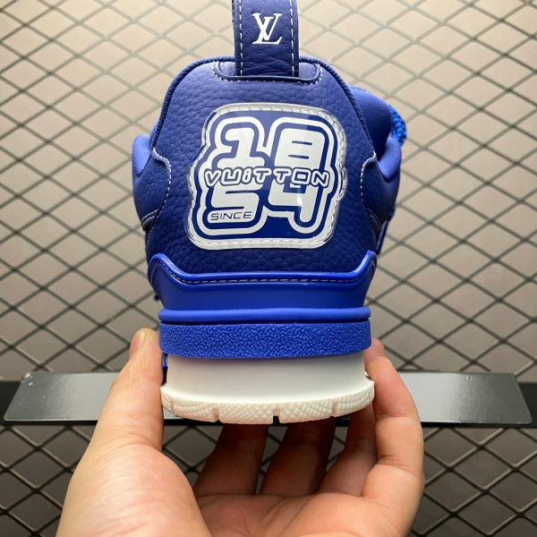 L X V Skate