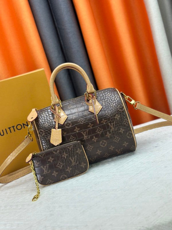 L X V Handbag 25x15x15cm