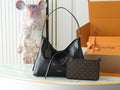 L X V CarryAll Dark 39x30x15cm