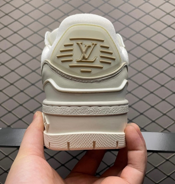 L X V  TRAINER 2023Show style Sneakers