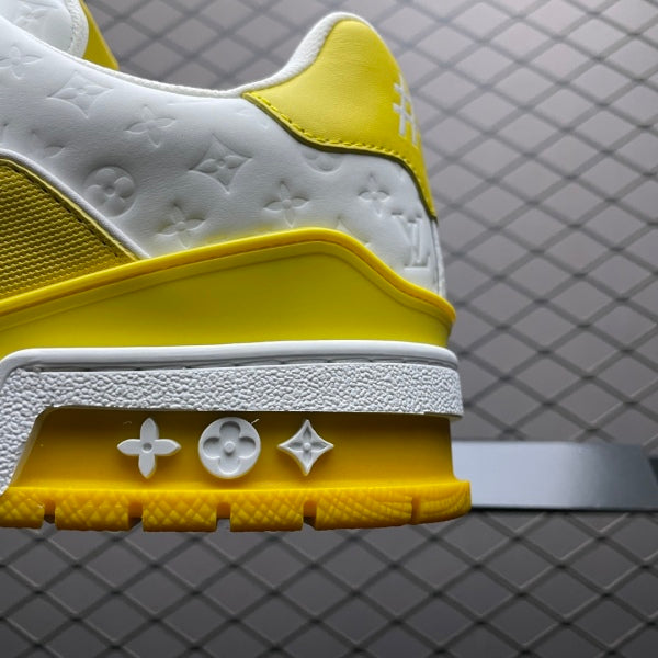 L X V TRAINER Sneakers