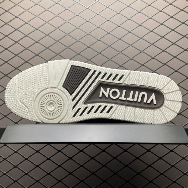 L X V TRAINER SNEAKERS