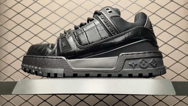L X V TRAINER MAXI  SNEAKERS