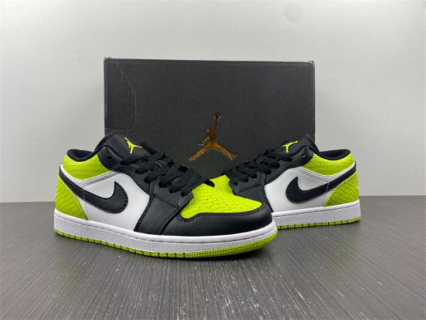 JRD 1 Low Snakeskin Vivid Green DX4446-301